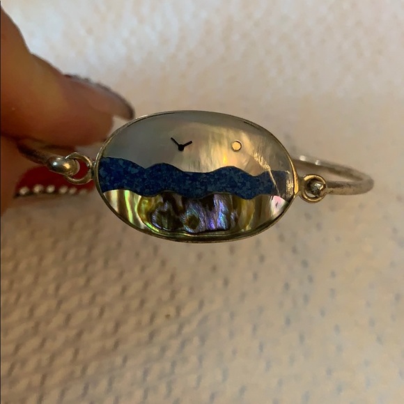 Beautiful Set Del Mundo Earrings & Bracelet - Picture 3 of 4